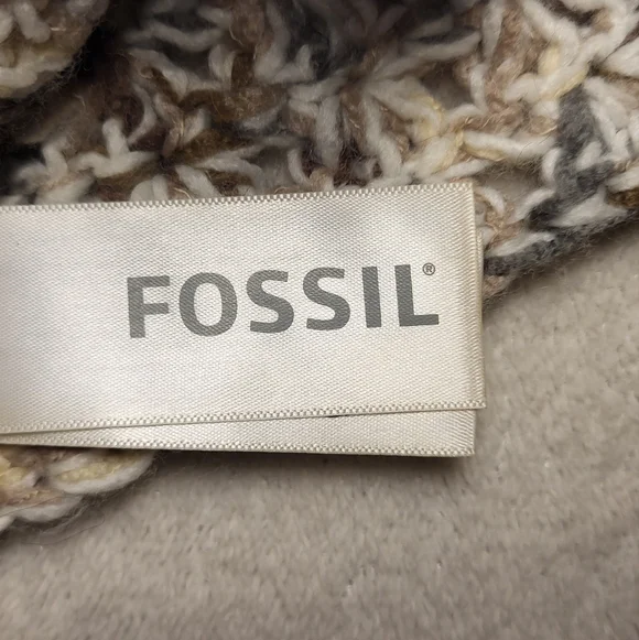 FOSSIL Multicolor  Crochet Beanie With Large, Brown, Felt Flower Accent - Picture 2 of 8